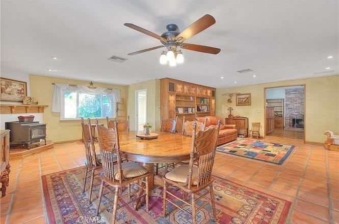 2147 E Rio Verde Dr - Photo 3 of 20
