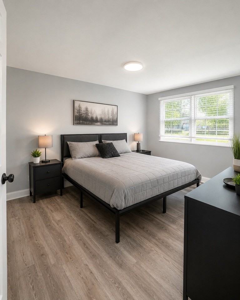 1168 Perry Way - Photo 2 of 5