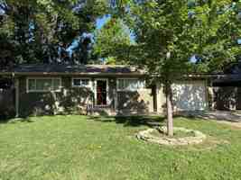featured image of 3147 S Gordon Ave