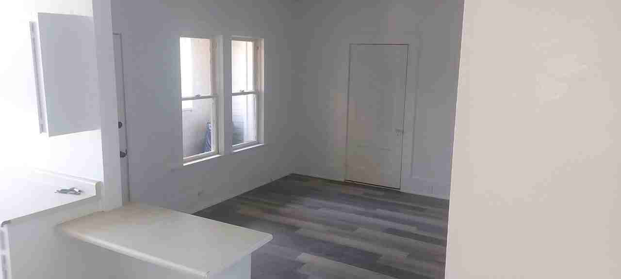 815 G St #3 - Photo 3 of 17