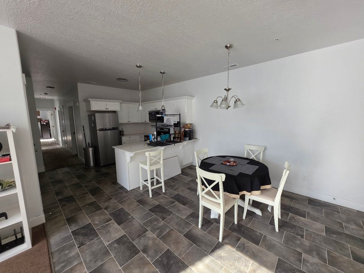 415 Nw #P - Photo 2 of 12