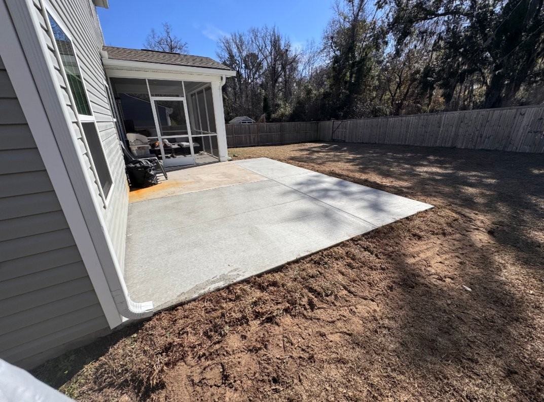 155 Country Oaks Ln - Photo 3 of 17