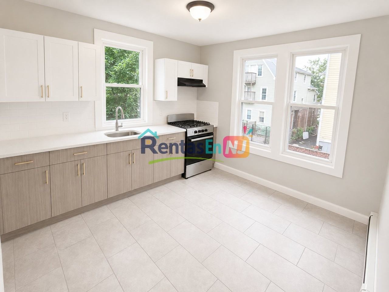 27 N Munn Ave #2B