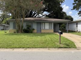 featured image of 126 Sherwood Dr