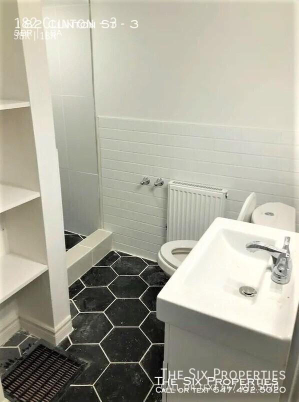 182 Clinton St #3 - Photo 3 of 14