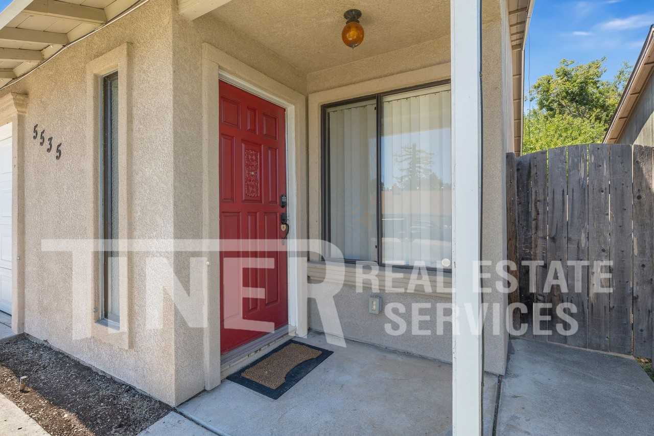 5535 E Knoll Dr - Photo 6 of 21