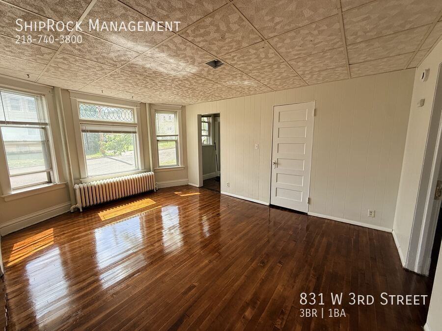 831 W 3rd St - Photo 7 of 15