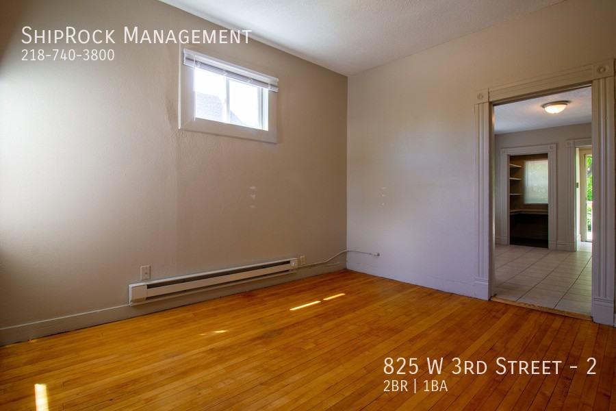 825 W 3rd St #2 - Photo 6 of 21