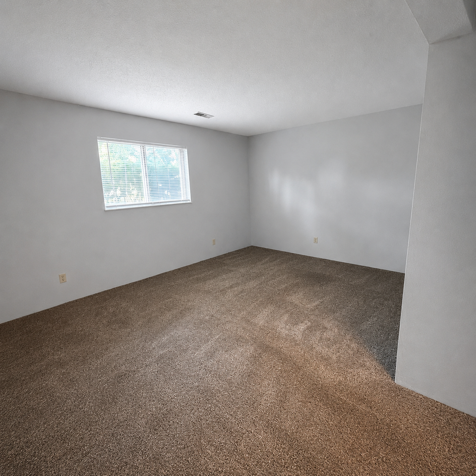 Raven Oaks Apartments - Photo 7 of 10