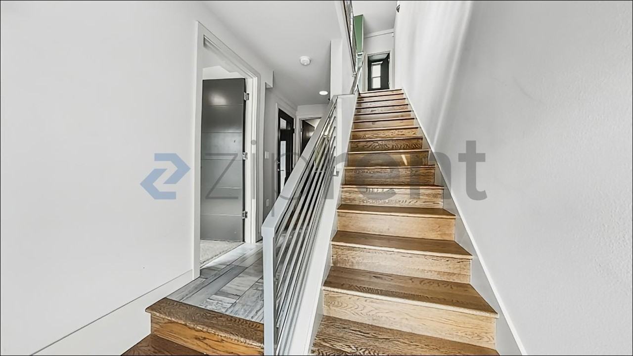 3835 Gilman Ave W - Photo 6 of 30