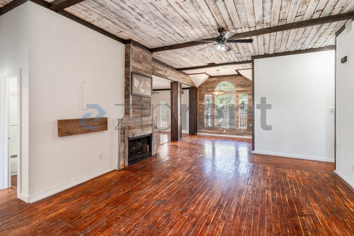 6502 Bramber Ln - Photo 2 of 22