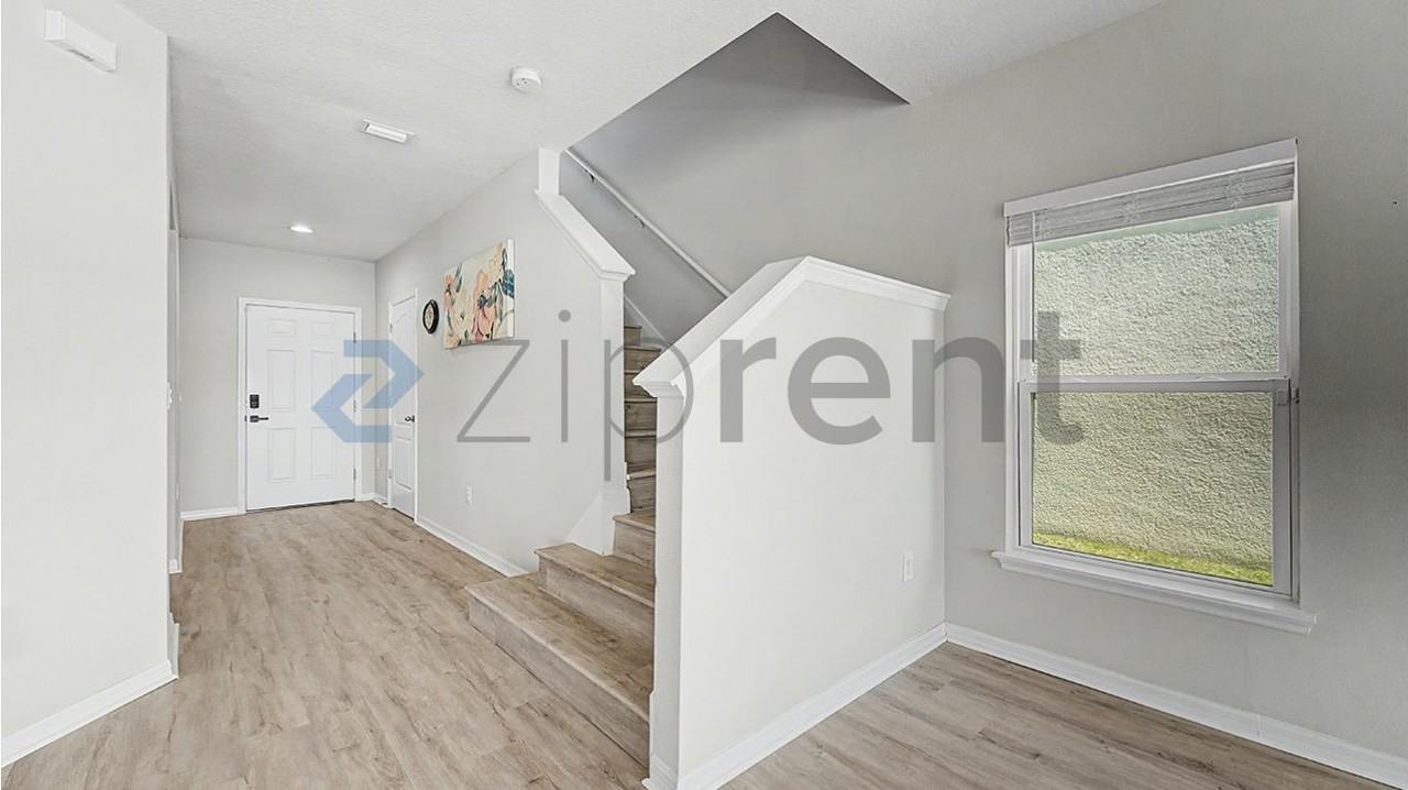 10328 Hawks Landing Dr - Photo 4 of 31