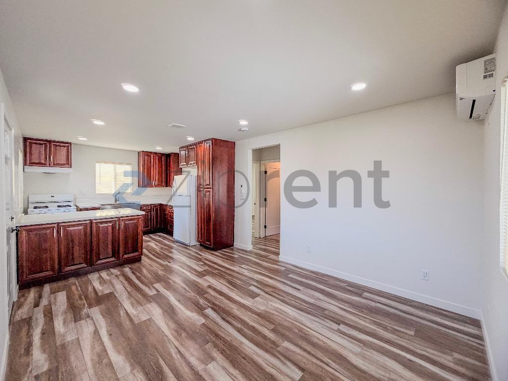 145 E 97th St - Photo 4 of 17