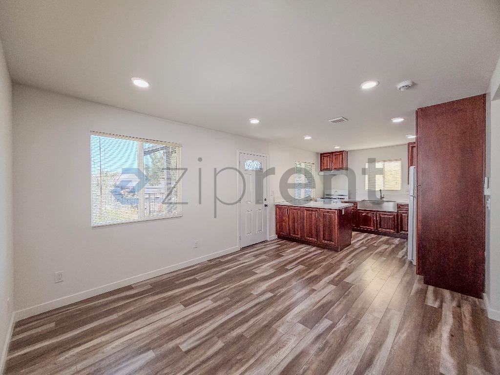 145 E 97th St - Photo 5 of 17
