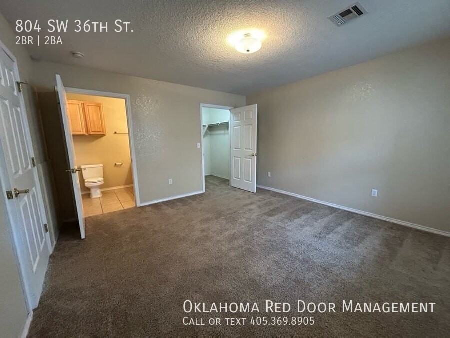 804 Sw 36th St - Photo 5 of 33
