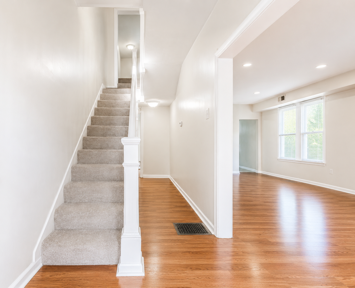1037 Spruce Street - Photo 2 of 13