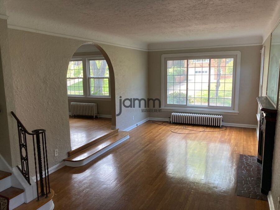 3722 Meadowbrook Blvd - Photo 2 of 19