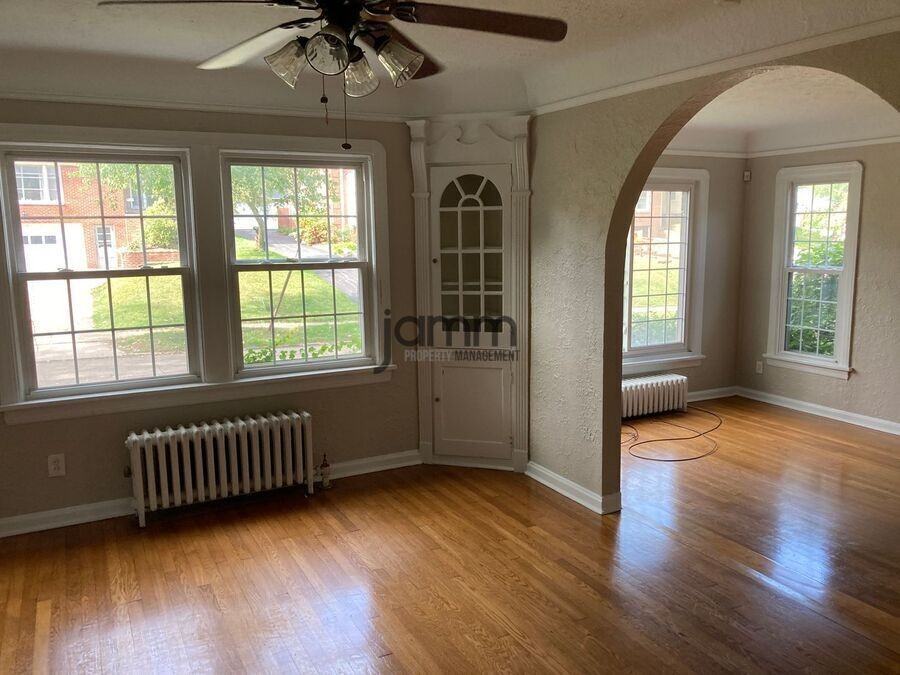 3722 Meadowbrook Blvd - Photo 4 of 19