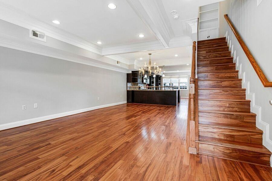 919 Decatur St Nw - Photo 5 of 50