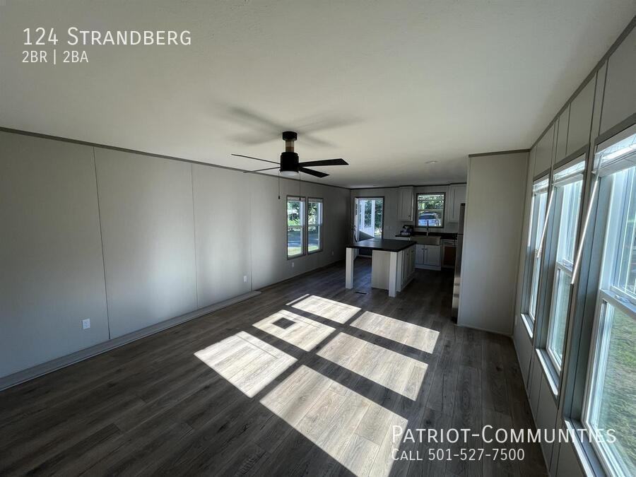 124 Strandberg Cir - Photo 7 of 30