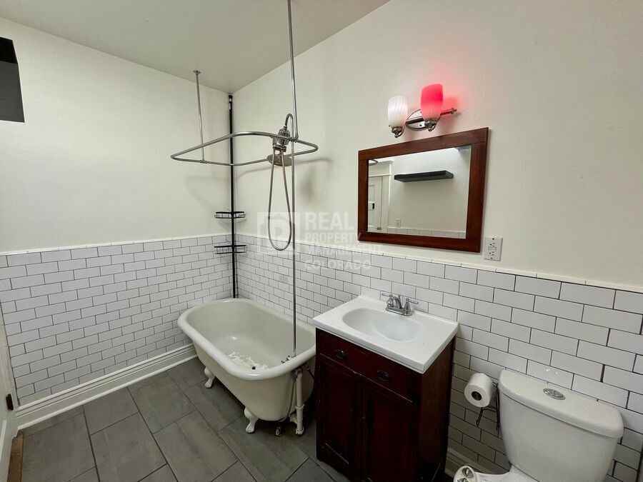 2539 N Race St - Photo 6 of 11
