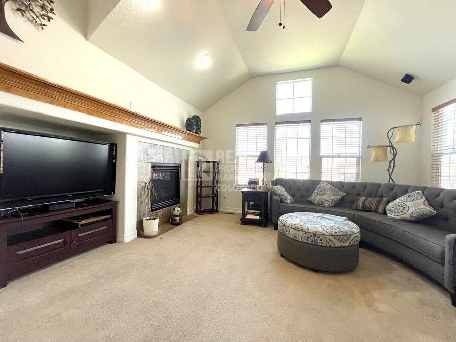 7586 S Biloxi Ct - Photo 5 of 18