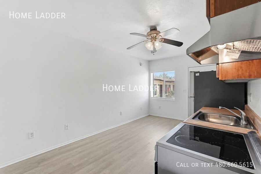 2115 N Oracle Rd #1107 - Photo 5 of 18