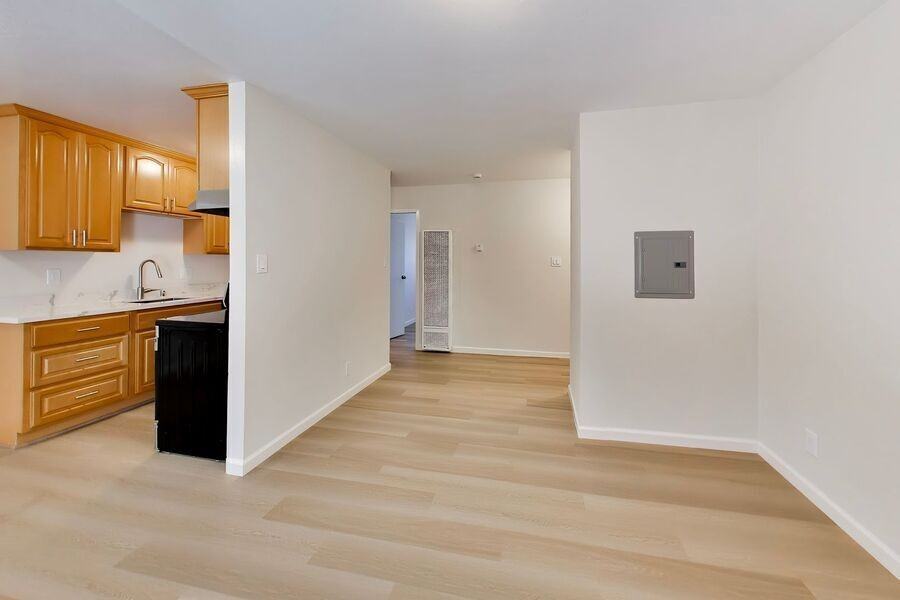 16878 Meekland Ave #04 - Photo 2 of 24