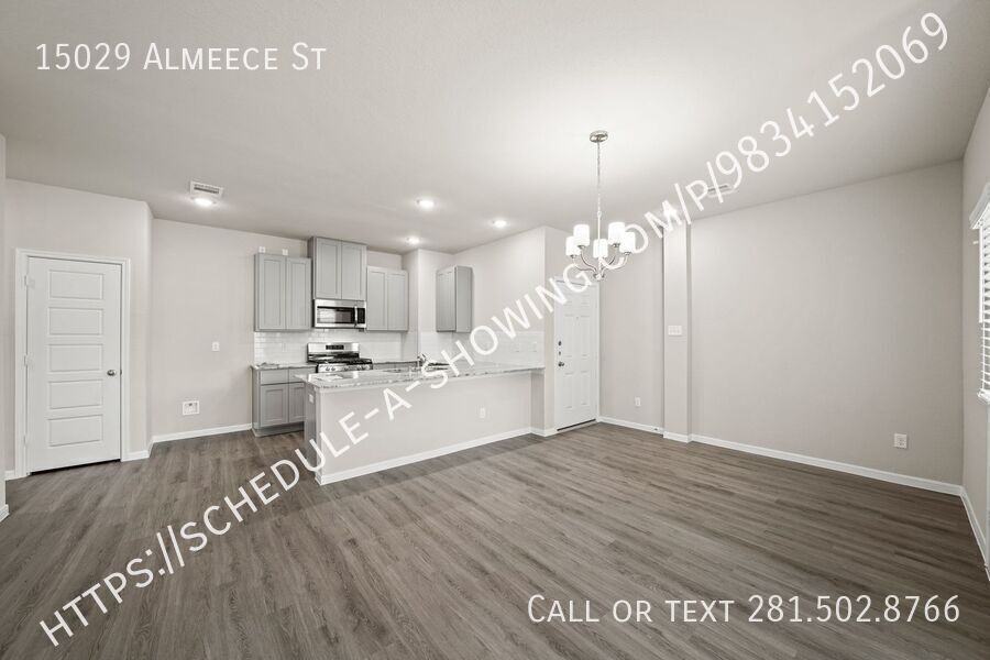15029 Almeece St - Photo 2 of 13