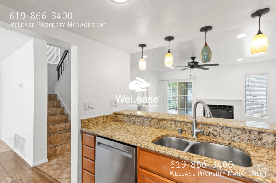 1886 Manzana Way - Photo 4 of 25