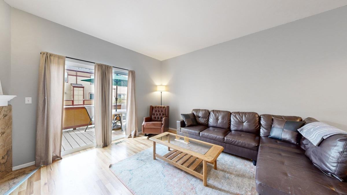 1221 East Prospect Road - Photo 5 of 24