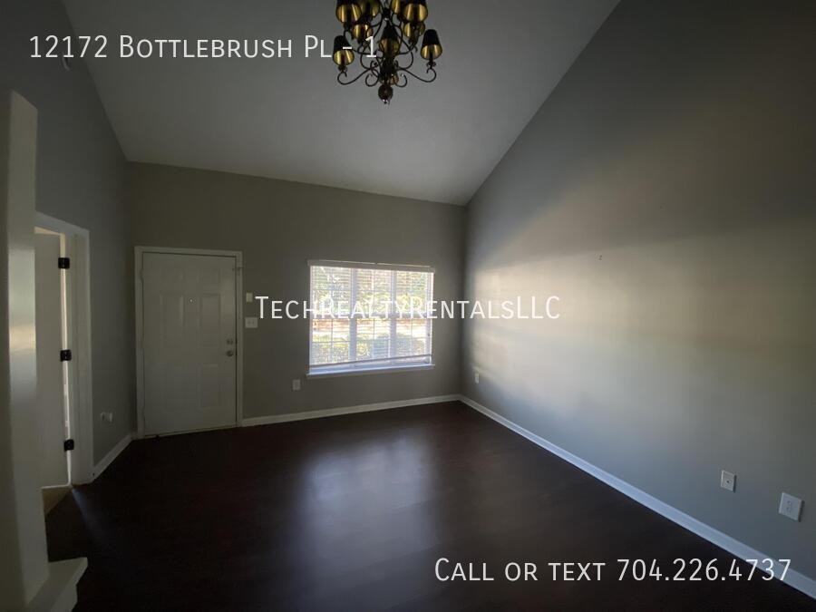 12172 Bottlebrush Pl #1 - Photo 4 of 12