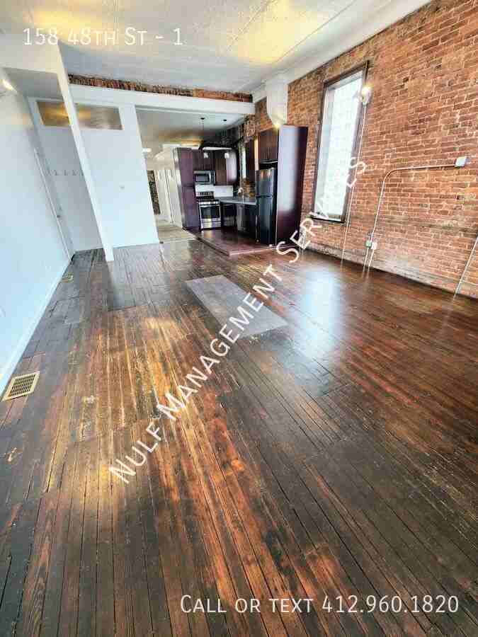 158 48th St #1 - Photo 3 of 9