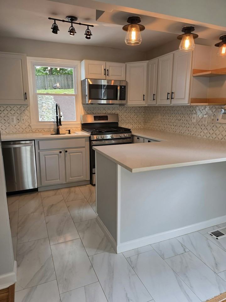 820 First Street - Photo 4 of 17