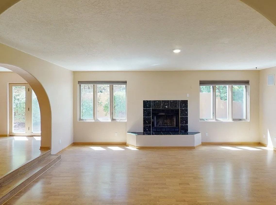 3254 Nizhoni Drive - Photo 2 of 13