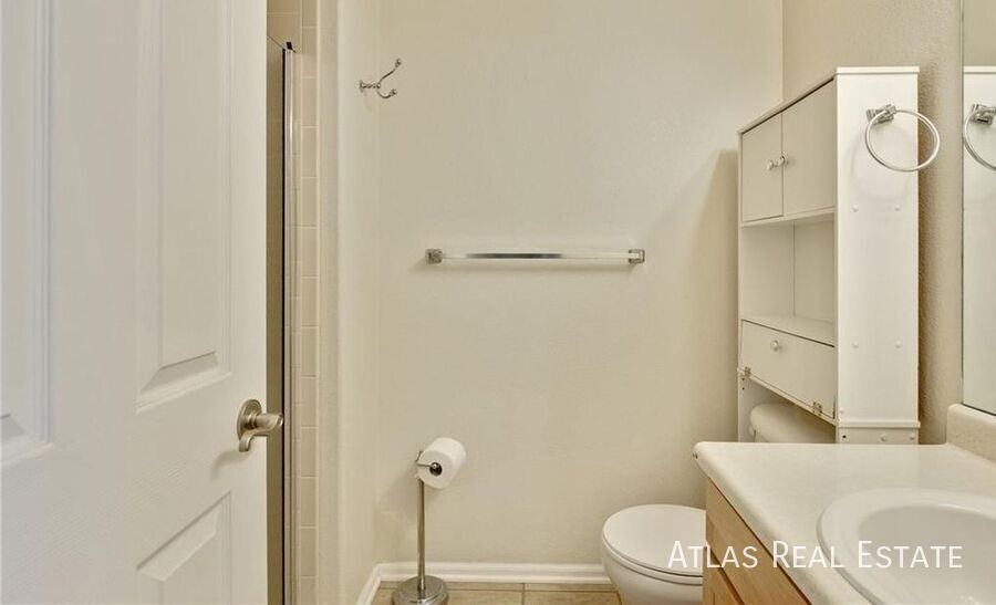14296 Woodrock Path - Photo 5 of 20