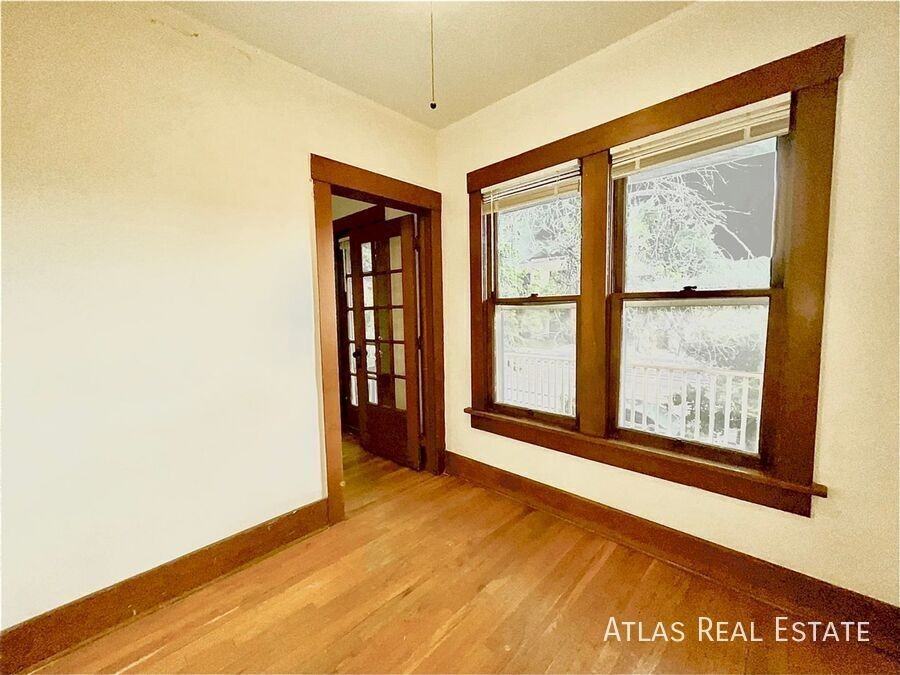 604 N Weber St #4 - Photo 3 of 14
