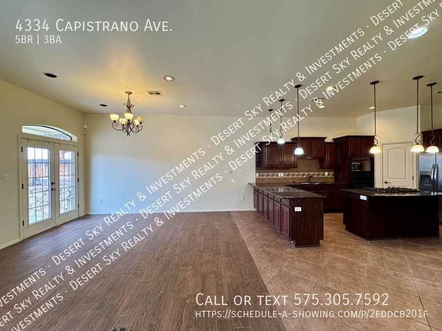 4334 Capistrano Ave - Photo 4 of 50