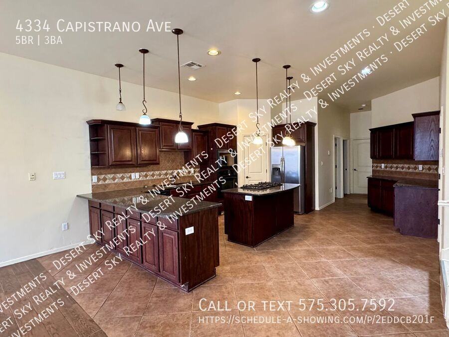 4334 Capistrano Ave - Photo 6 of 50