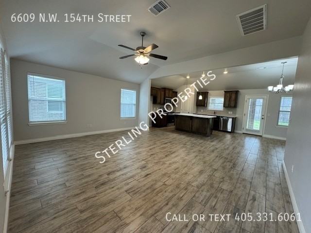 6609 Nw 154th St - Photo 5 of 23