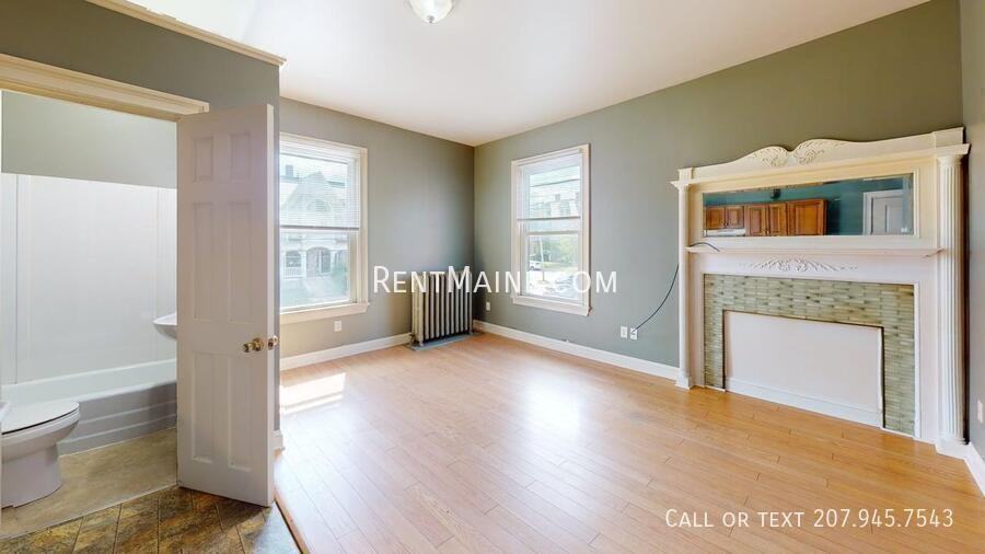 145 Union St #7 - Photo 2 of 8