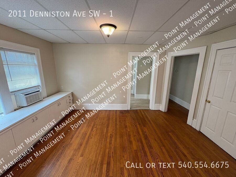 2011 Denniston Ave Sw #1 - Photo 3 of 9