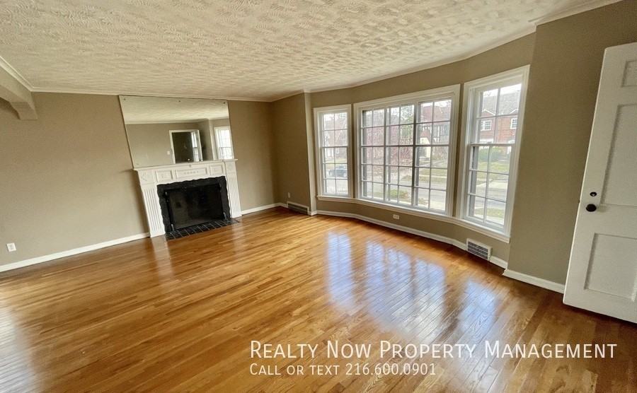 3638 Lindholm Rd Uppr #UP - Photo 3 of 21