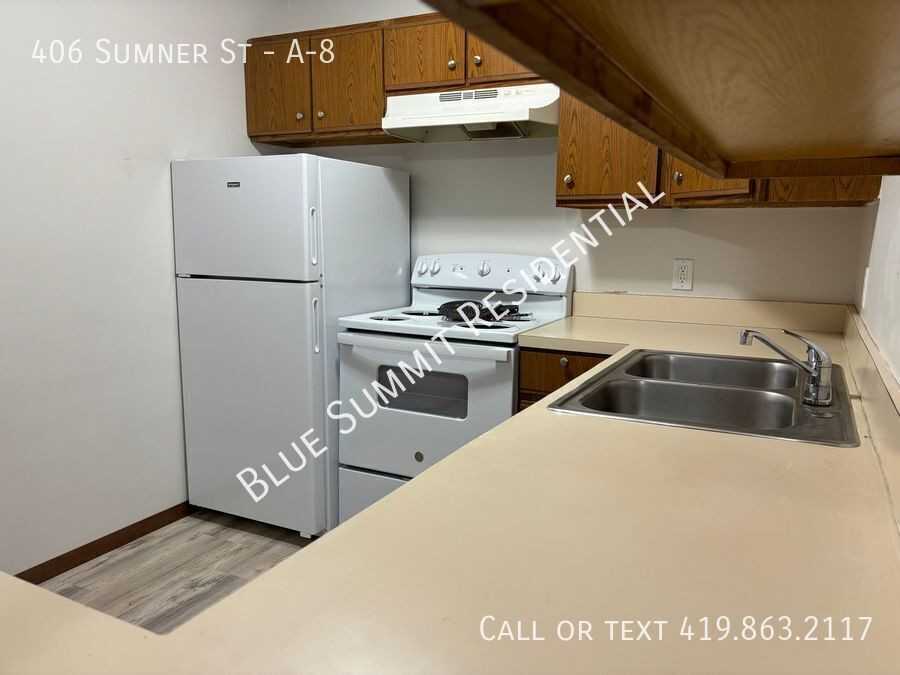 406 406 Sumner St ##A-8 - Photo 3 of 8