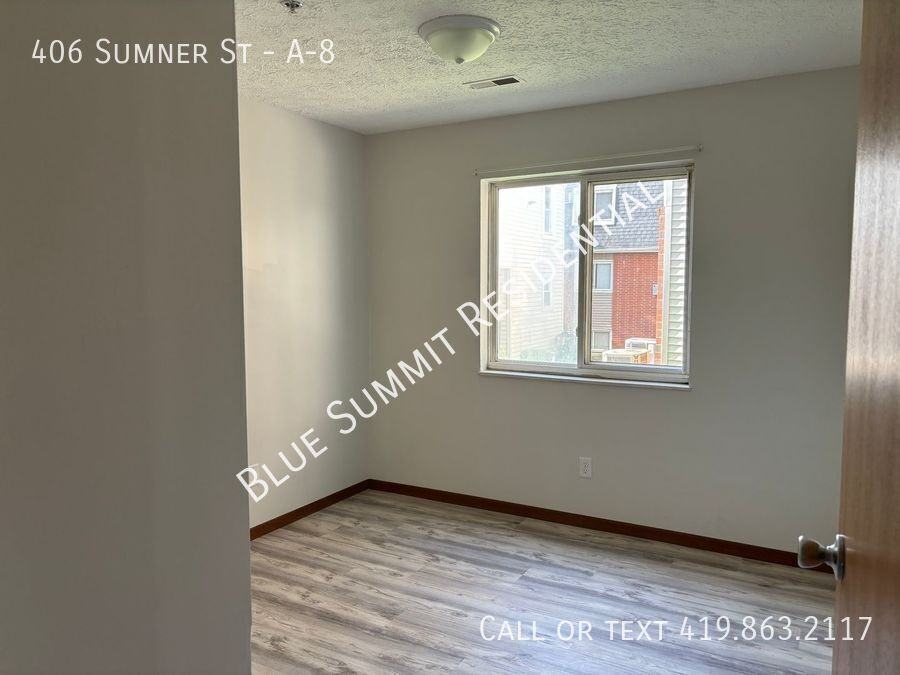 406 406 Sumner St ##A-8 - Photo 4 of 8