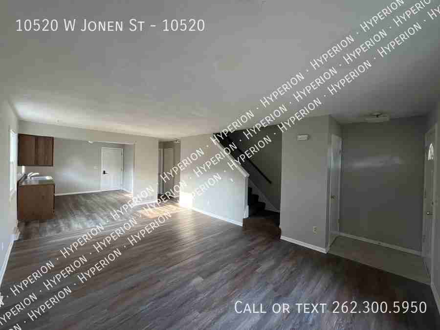 10520 W Jonen St #10520 - Photo 4 of 19