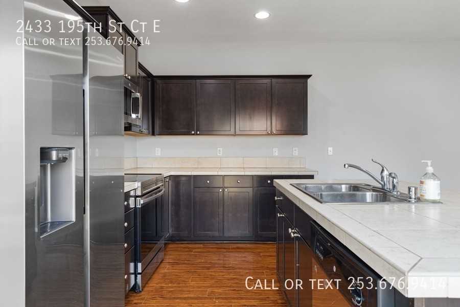 2433 195th Street Ct E - Photo 2 of 26