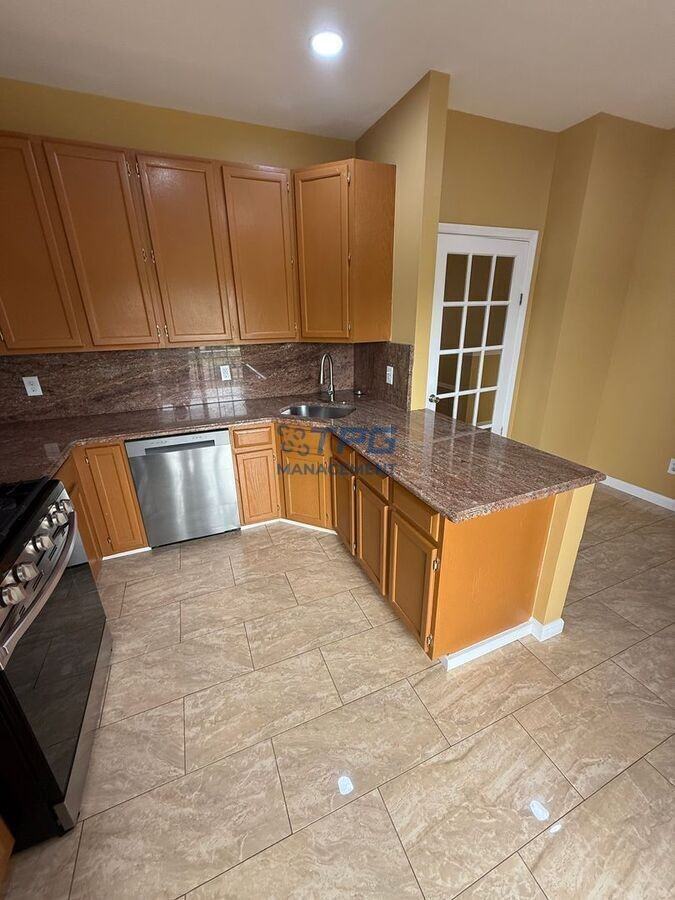 9 Clearbrook Ln - Photo 6 of 17