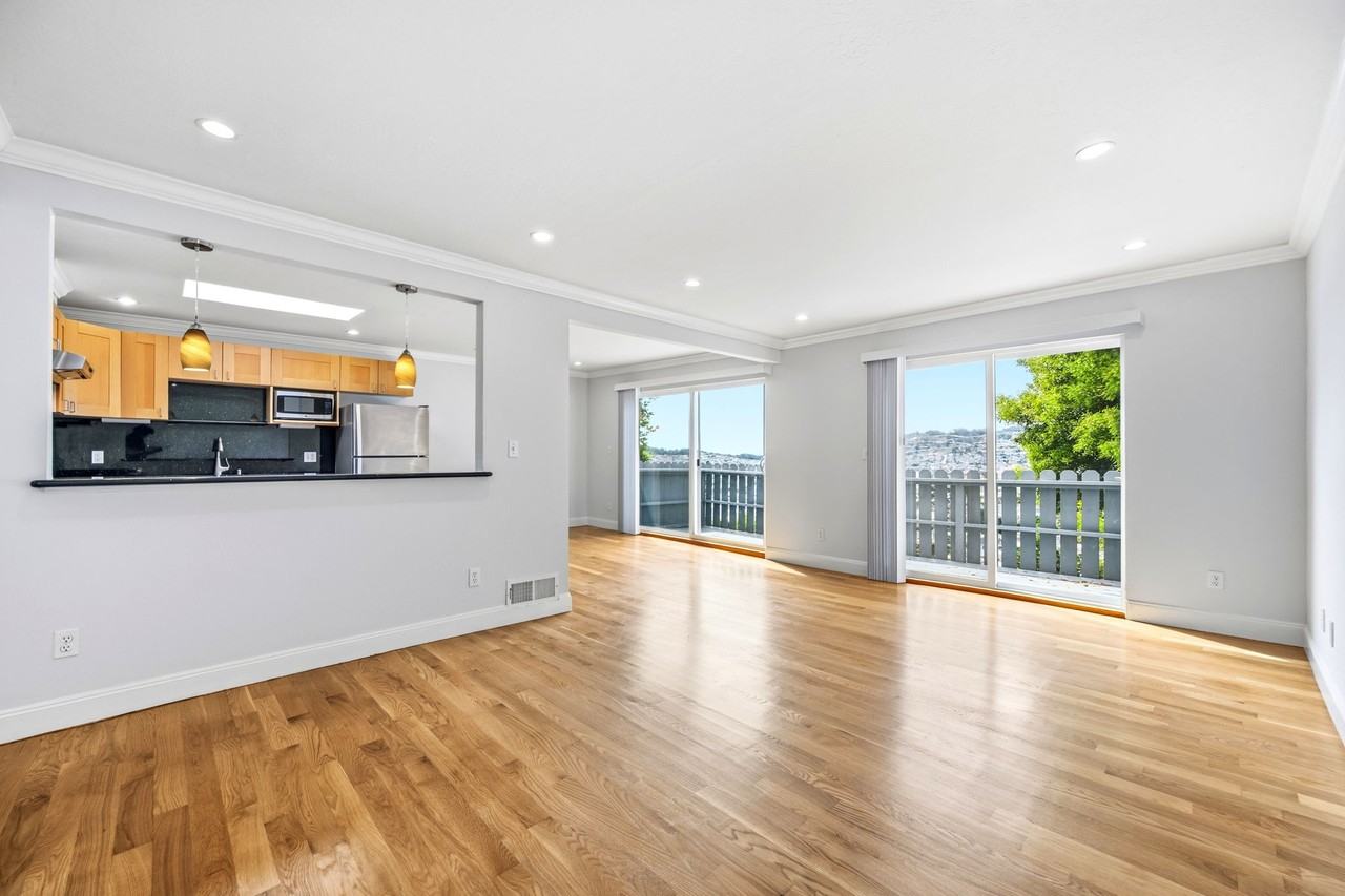 407 Joost Ave - Photo 6 of 24