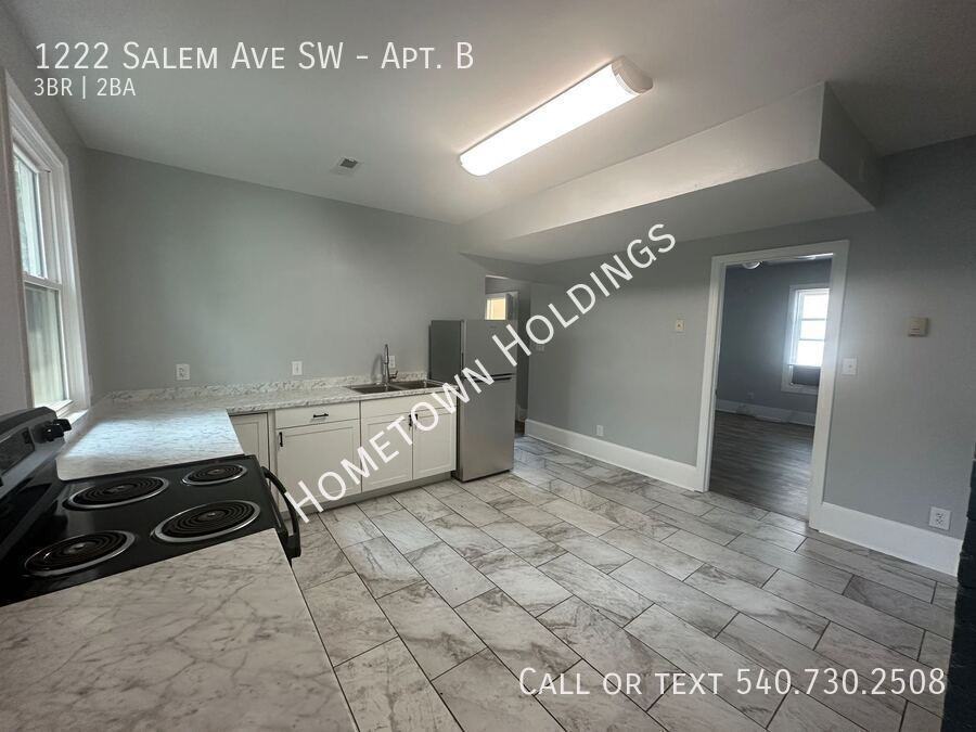 1222 Salem Ave Sw #B - Photo 4 of 30